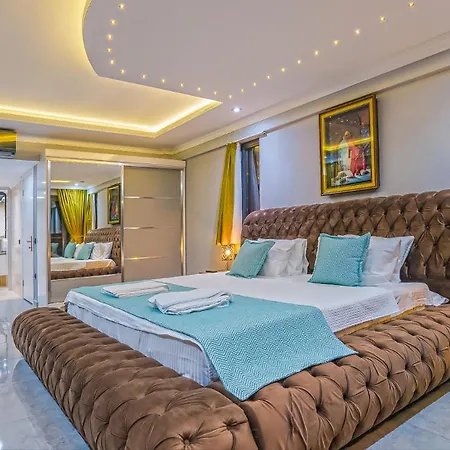Kalkan Merkez'de Deniz Manzarali Lueks * Kaş